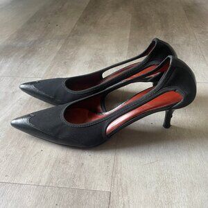 Donald J Pliner Italain Made Sling Back Kitten Heels